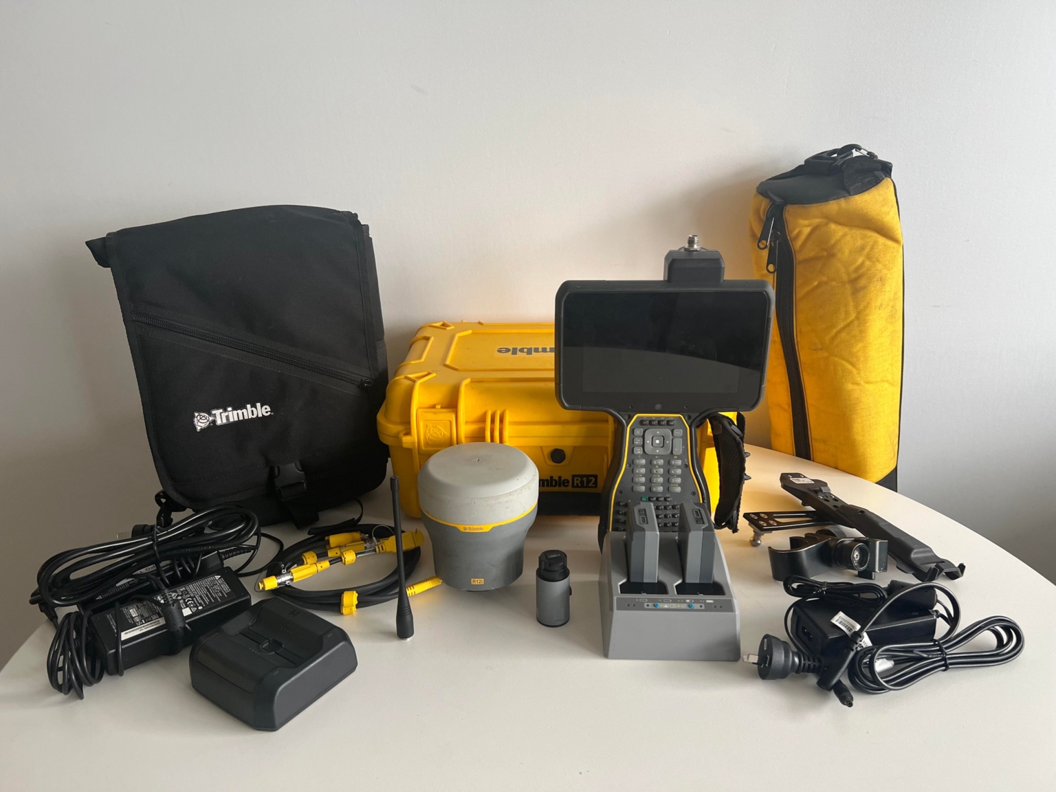R12i & TSC7 Bundle Kit Trimble Exchange Used Equipment Sell Survey